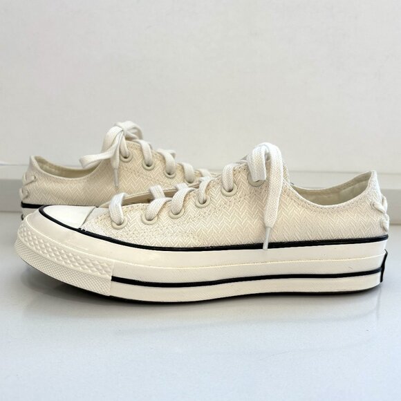 Converse Chuck 70 Ox Chevron Embroidered Sneakers Lace Up Low Top Egret Size 8.5 - Picture 3 of 9